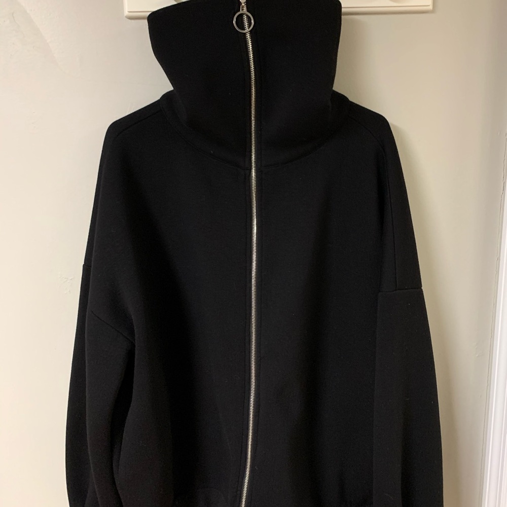 Zara Jacket - Picture 4 of 5
